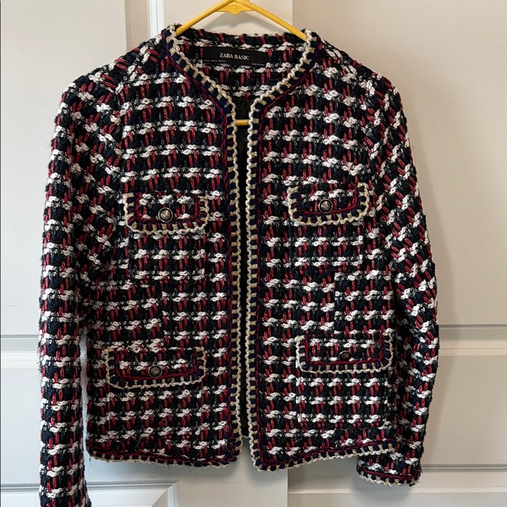 Zara Women's Chic Black and Red Tweed Blazer